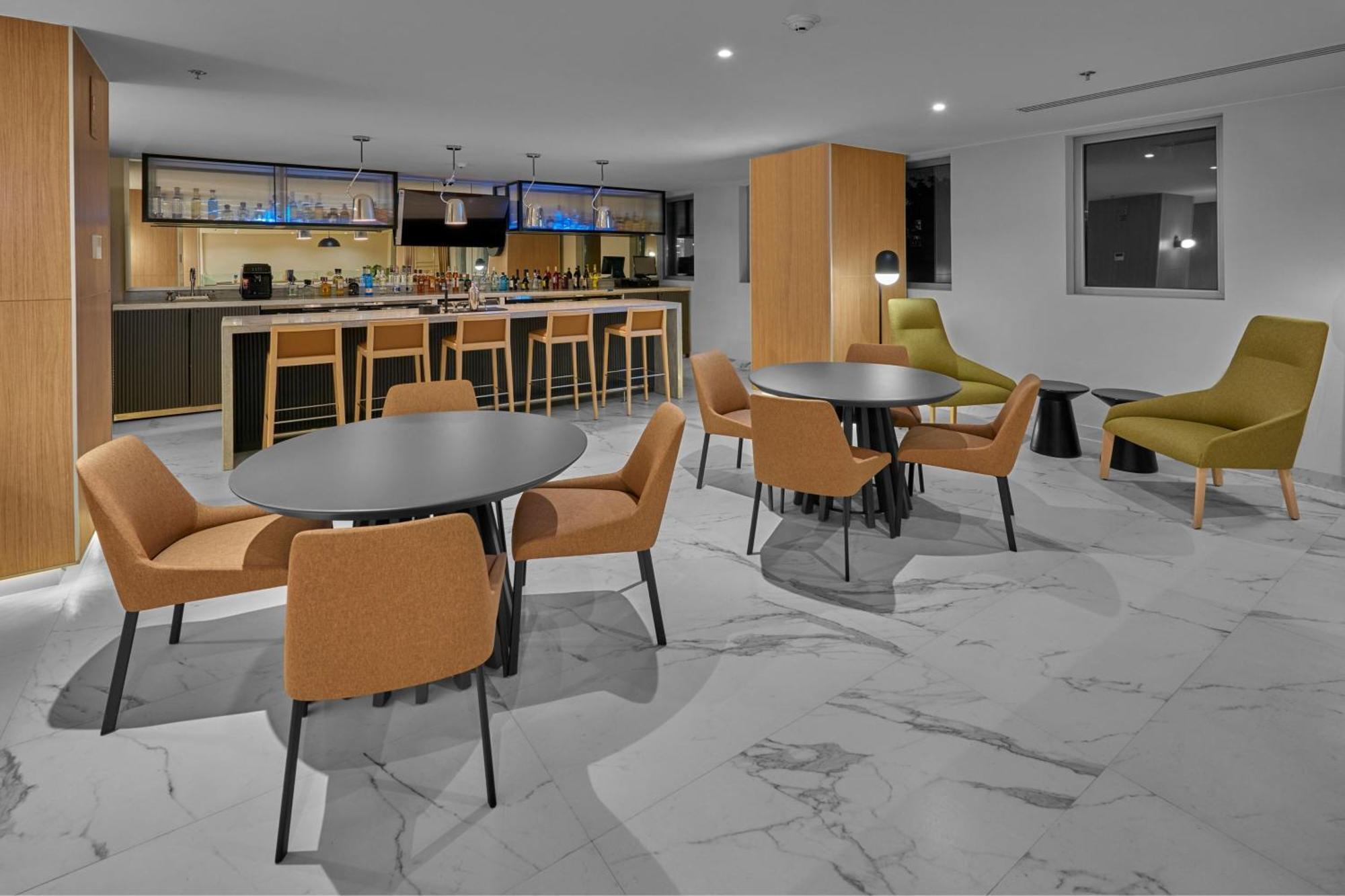 City Express Plus By Marriott Guadalajara Providencia Exteriör bild